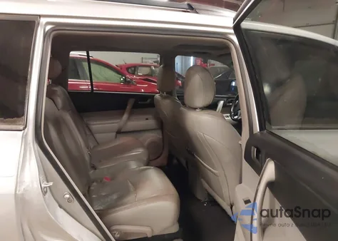 2012 Toyota Highlander Se V6 из США, поврежденный, VIN 5TDBK3EHXCS141260